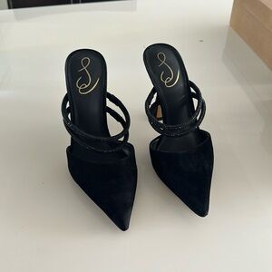 Sam Edelman Agustina black slip on heels.